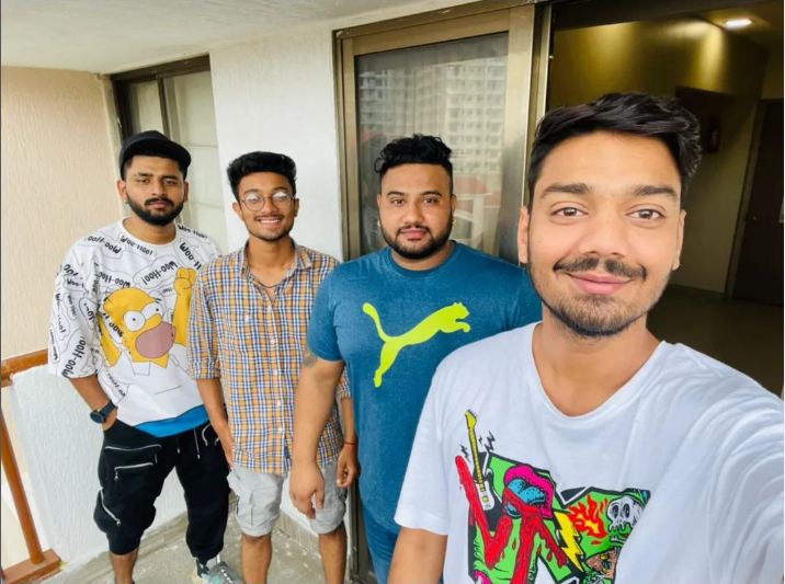 rishi singh and his friends