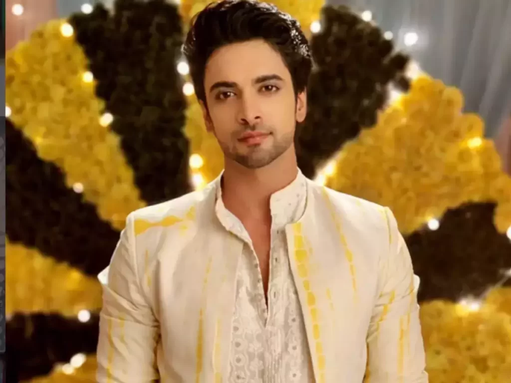 Aakash Ahuja age