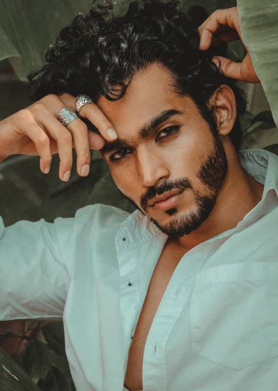 Aagaz Akhtar photo