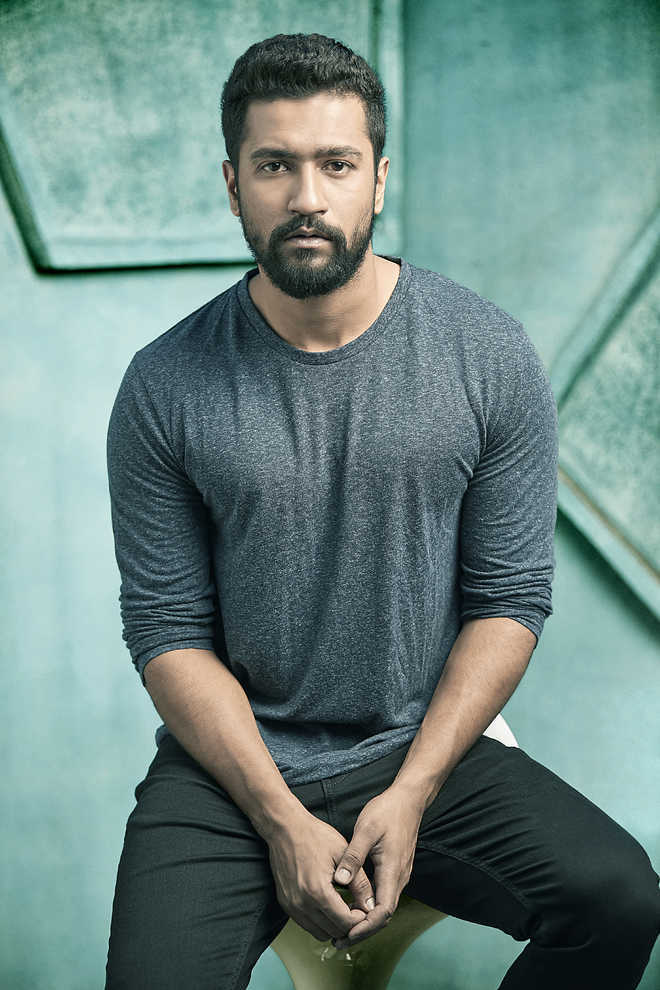vicky kaushal bio