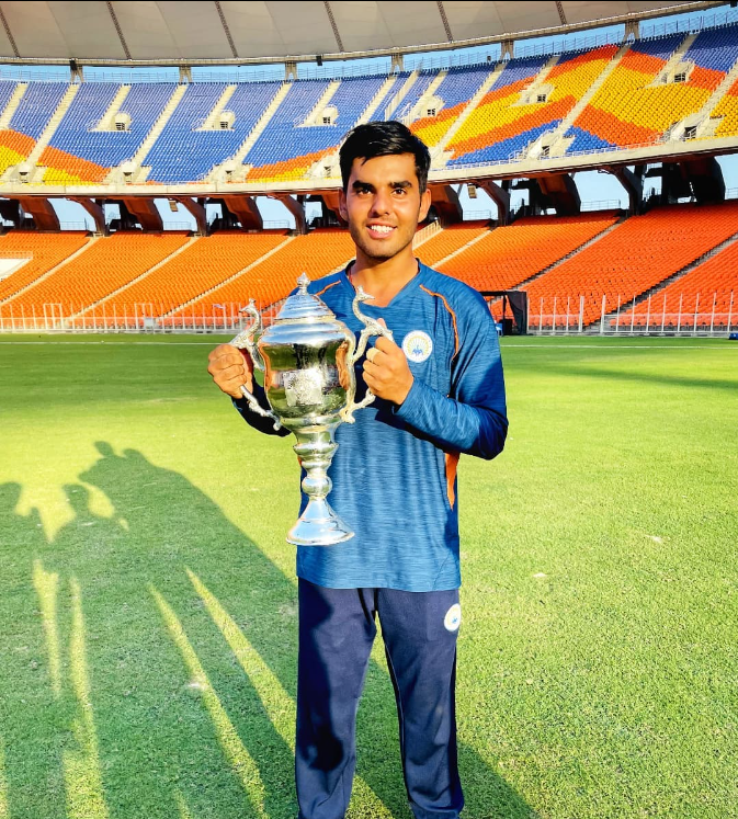 Nishant Sindhu ipl