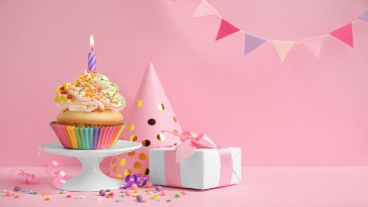 Why Cakes Make The Best Birthday Gifts