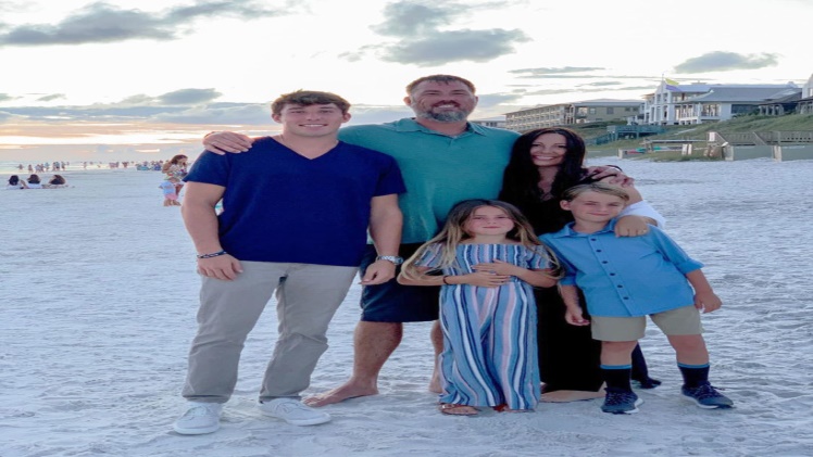 Marcus Luttrell Biography, Age, Career, Net worth, Family And More