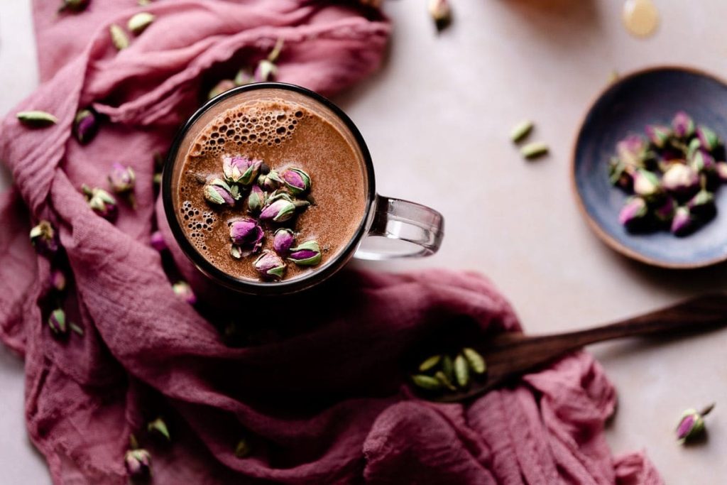 Rose Cacao Drink – A Refreshing Beverage To Delight Your Taste Buds
