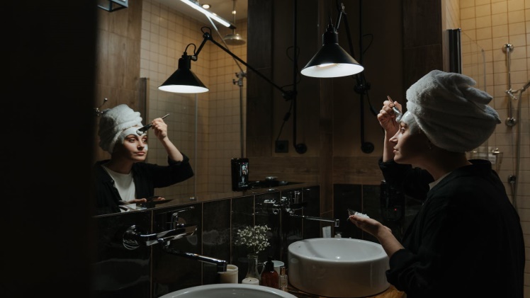 Beyond the Mirror: The Emotional Impact of Self-Care through Beauty Routines