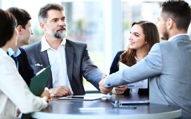 Fast-Track to Closing: Strategies for Selling Your House in Record Time